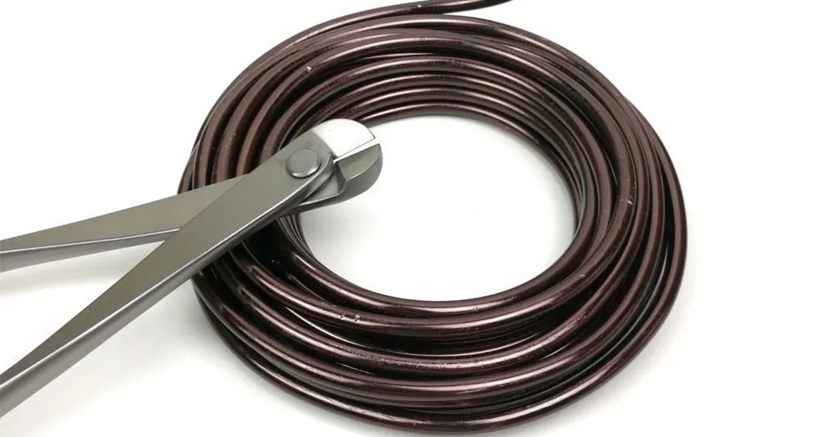 a copper wire for bonsai and a wire cutter